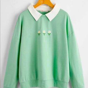 Contrast Collar Floral Embroidery Sweatshirt